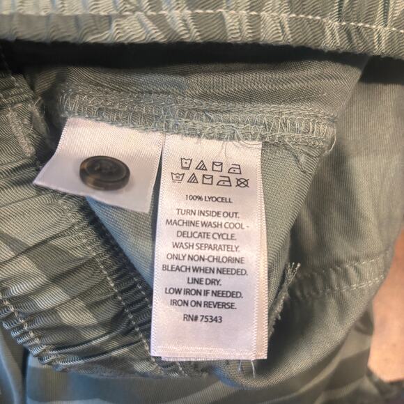 NWT C&C California Lyocell Green Fern Palm Print Pull On Joggers Drawstring XS - Picture 8 of 8